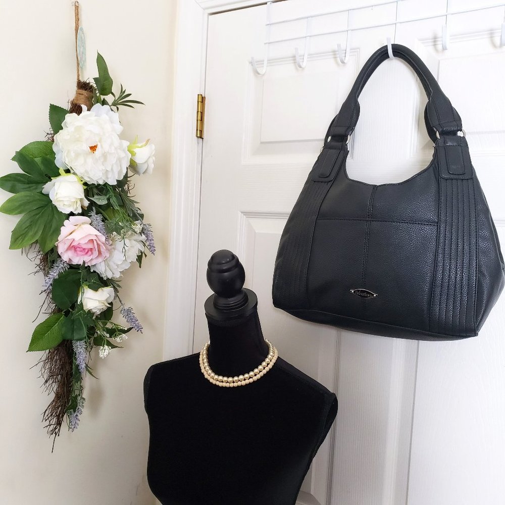 Vintage Franco Sarto Women's Large Faux Leather Shoulder Bag